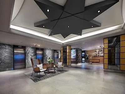 Radisson Suites Hotel Toronto Airport