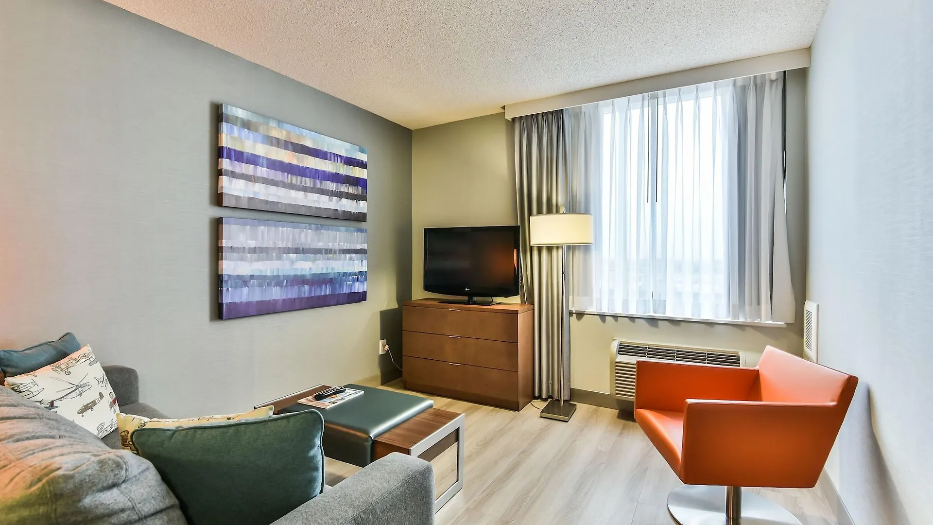 Radisson Suites Hotel Toronto Airport 3*,  Canada