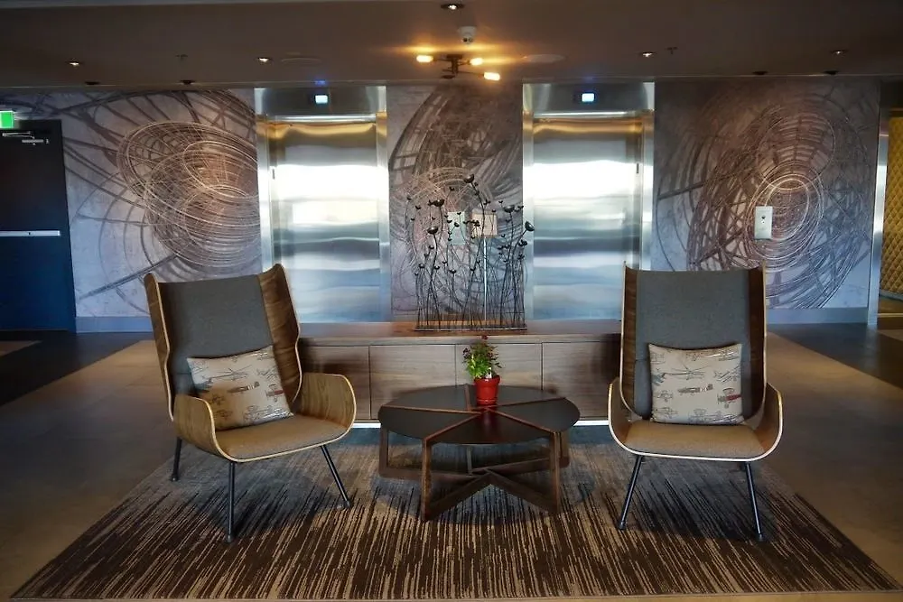Radisson Suites Hotel Toronto Airport 3*,