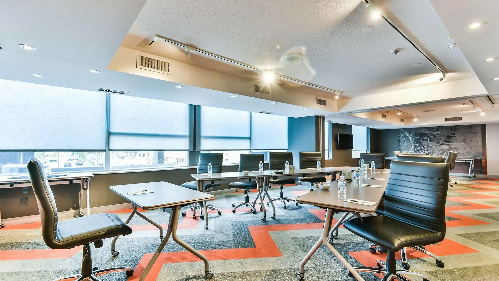 Radisson Suites Hotel Toronto Airport