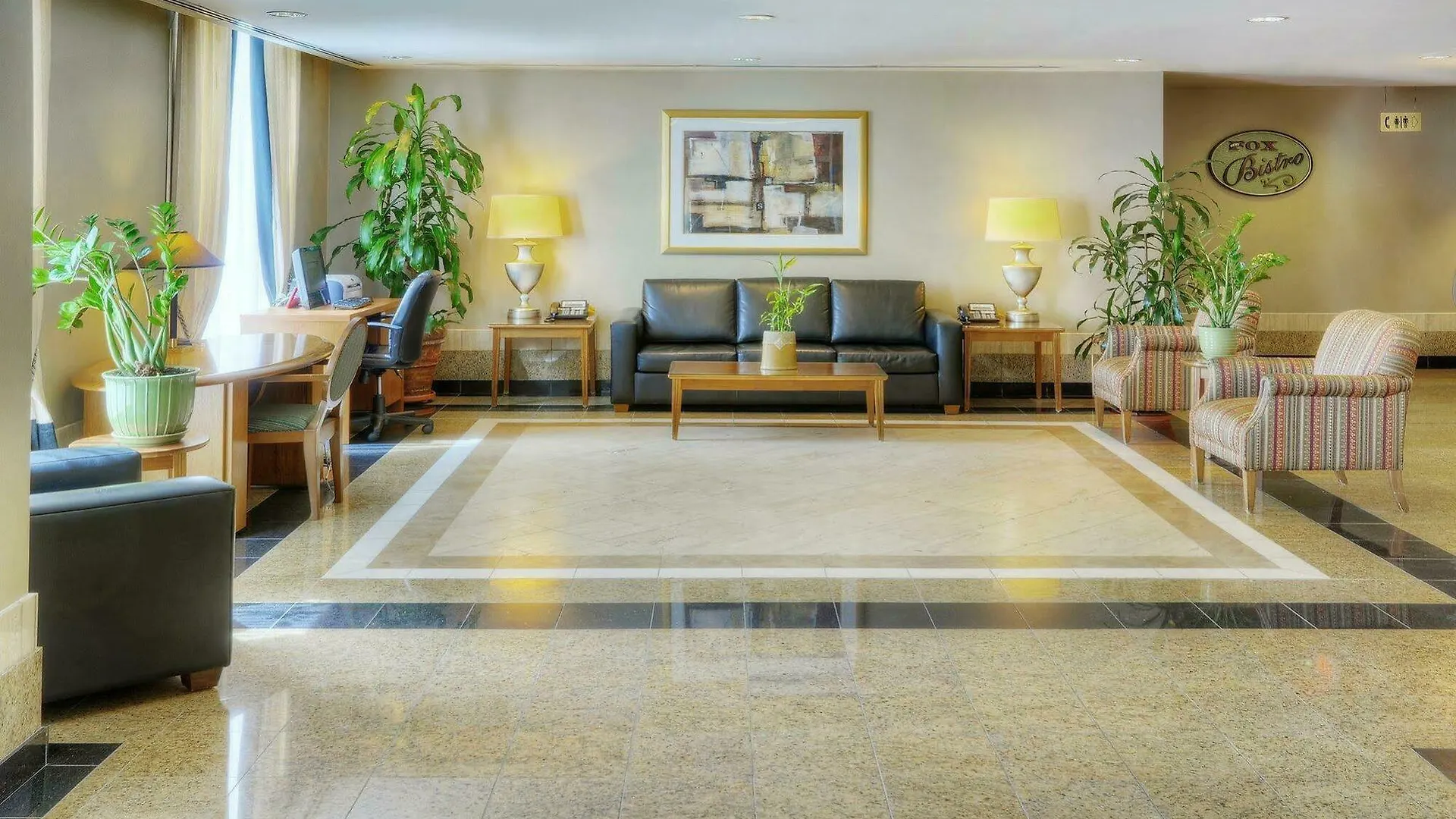 Radisson Suites Hotel Toronto Airport
