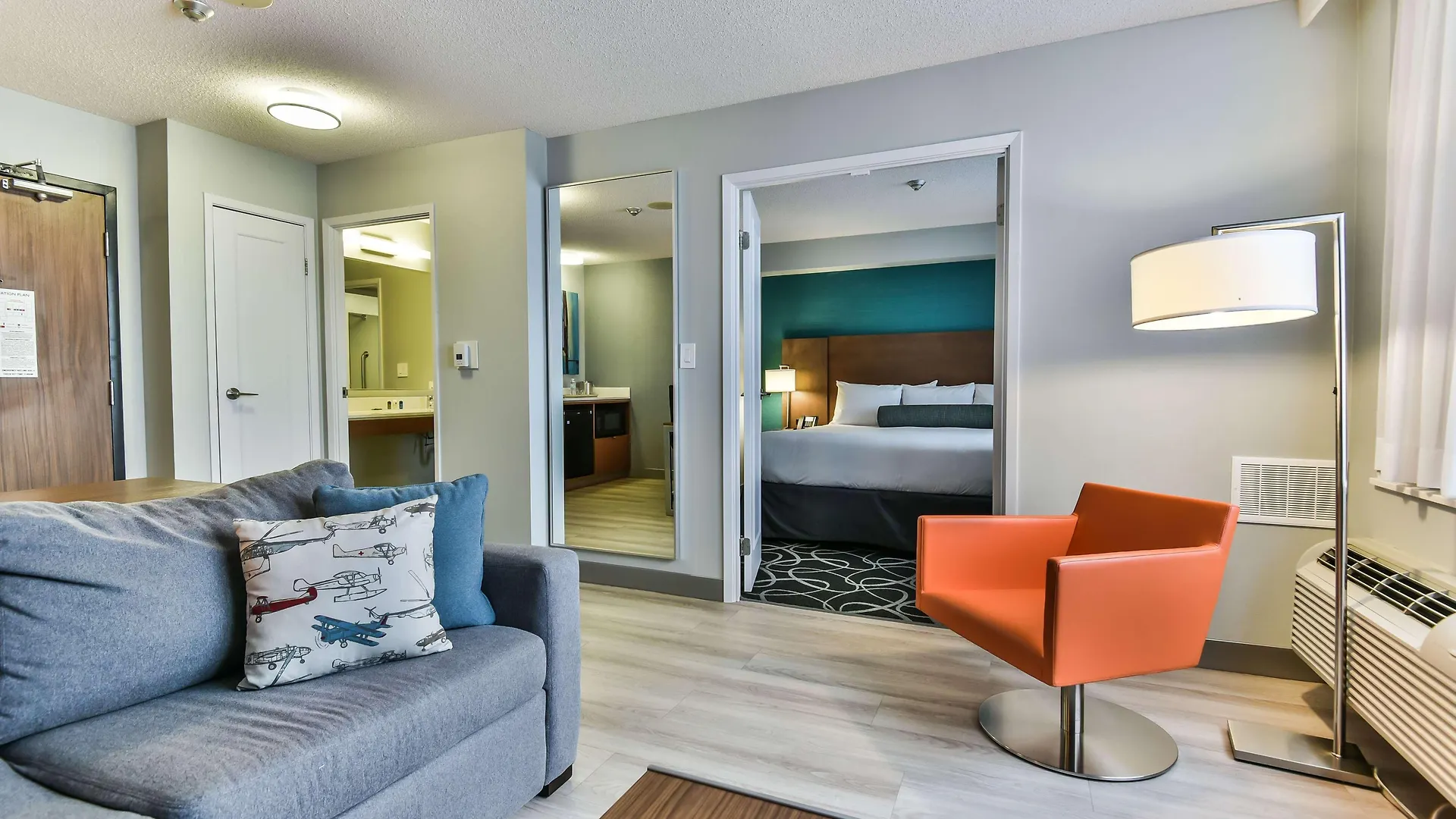 Radisson Suites Hotel Toronto Airport 3*,  カナダ